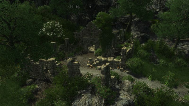 Datei:1200px-EN-place-Zerstörtes Gehöft.jpg